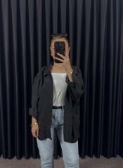 DÜŞÜK OMUZLU OVERSİZE GÖMLEK - SİYAH